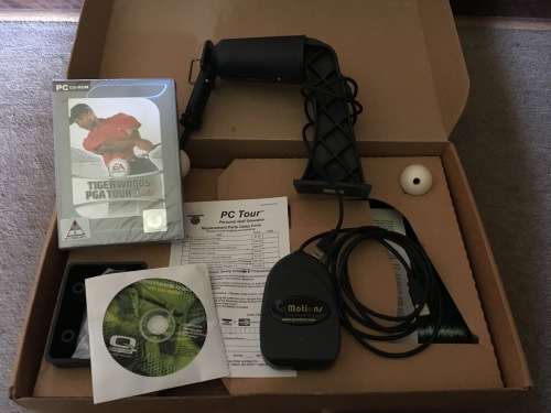 PC tour personal golf simulator with Tiger Woods PGA tour 06